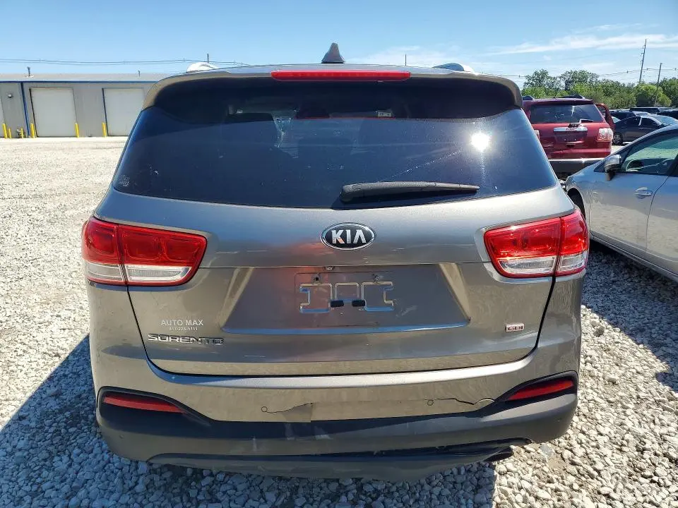 2016 KIA SORENTO LX  
