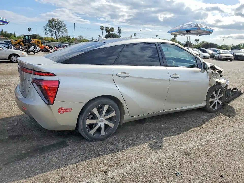 2017 TOYOTA MIRAI BASE  