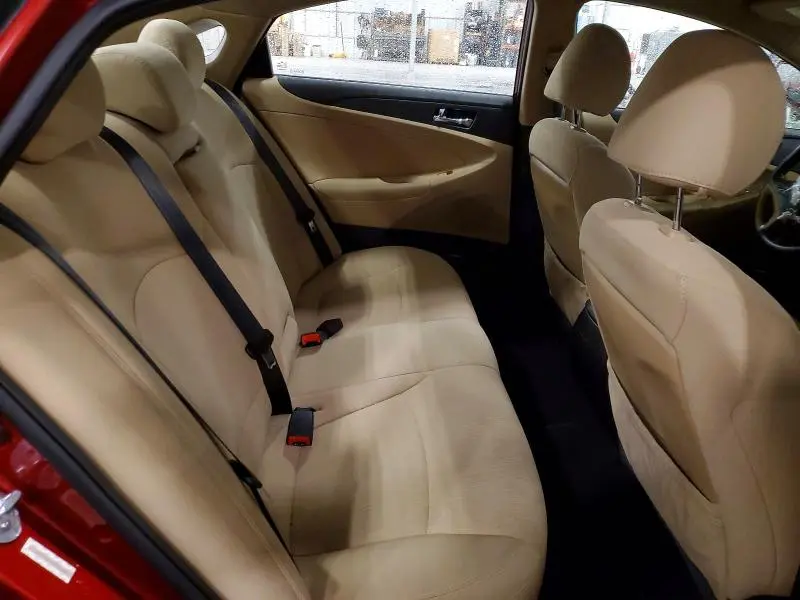 2011 HYUNDAI SONATA GLS  