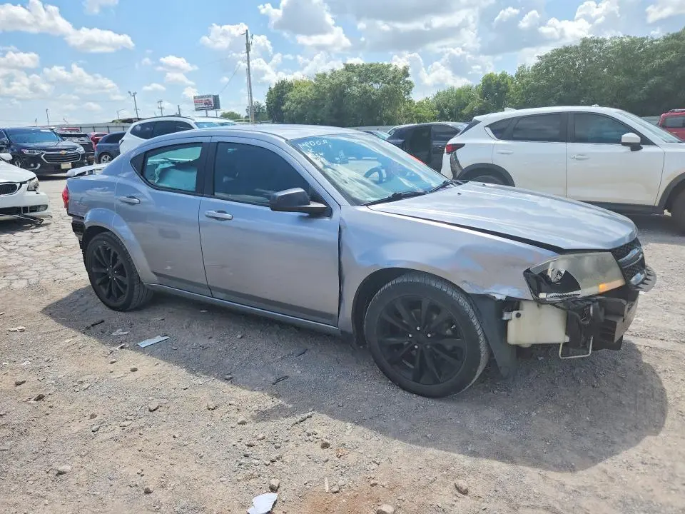 2014 DODGE AVENGER SE  