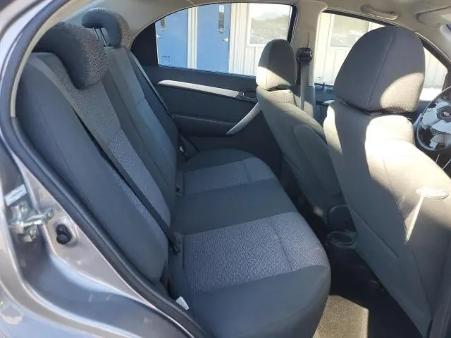 2011 CHEVROLET AVEO LT  