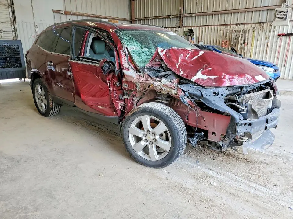 2016 CHEVROLET TRAVERSE LT  