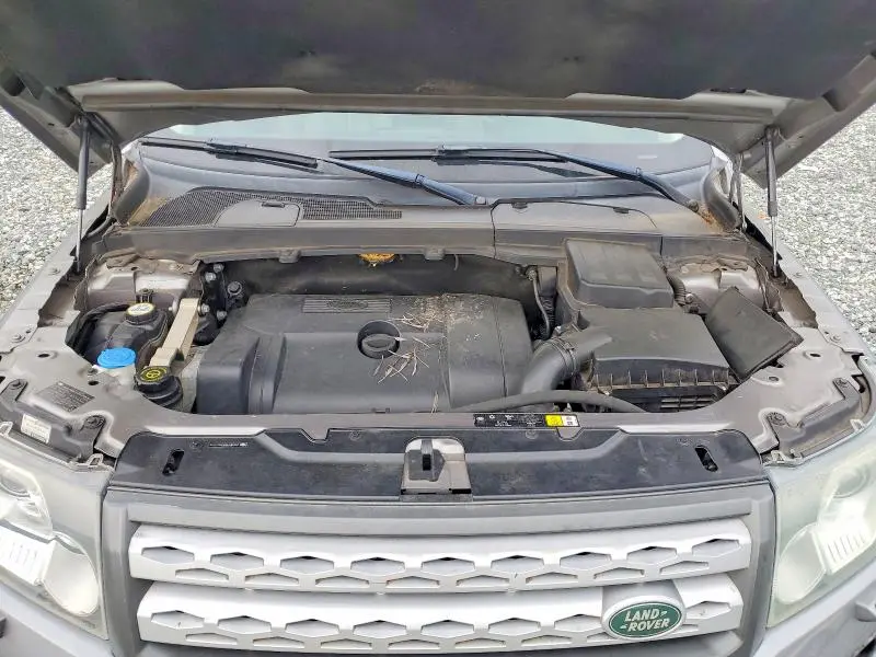 2011 LAND ROVER LR2 HSE  