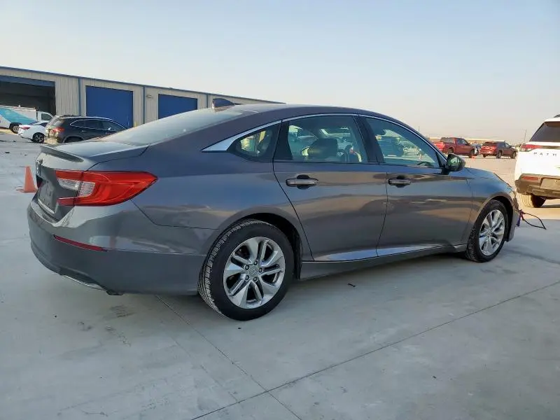 2018 HONDA ACCORD LX  