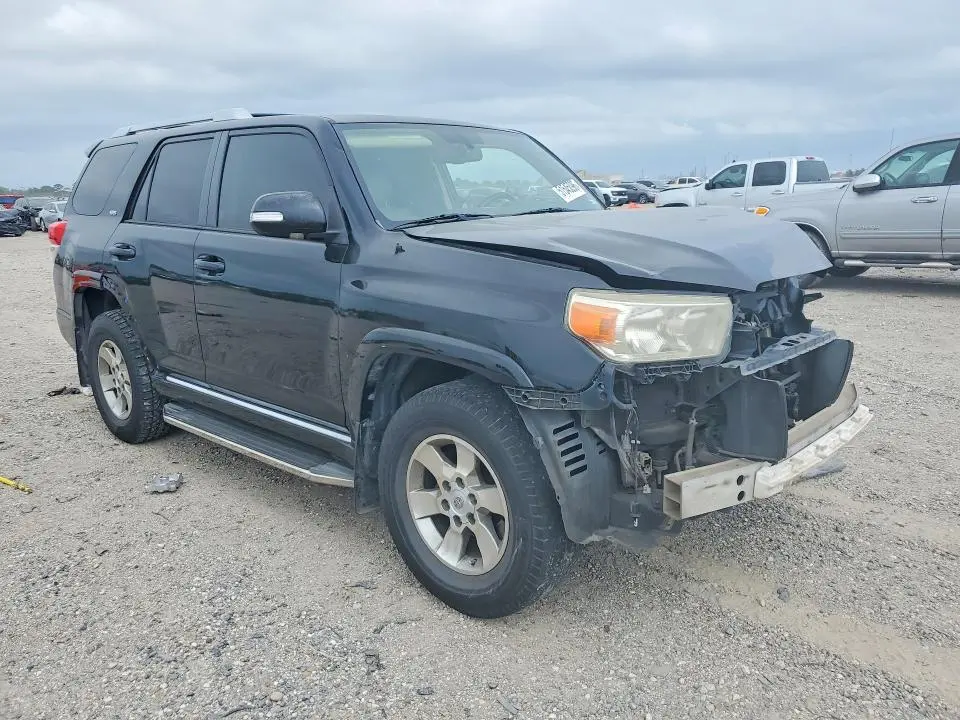 2012 TOYOTA 4RUNNER SR5  