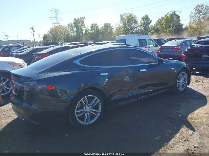 2013 TESLA MODEL S  