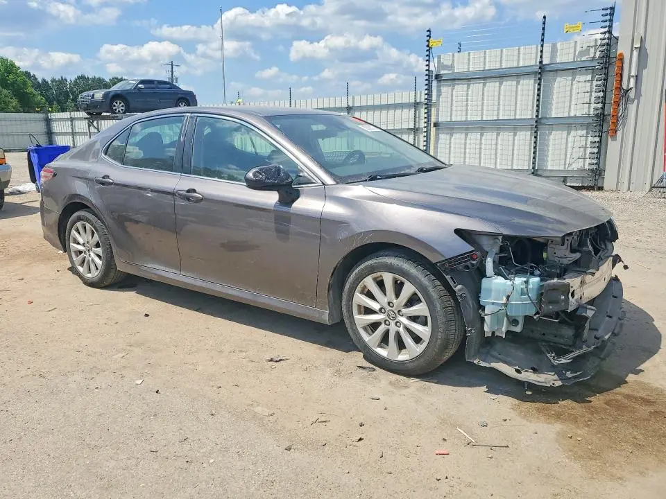 2019 TOYOTA CAMRY LE  