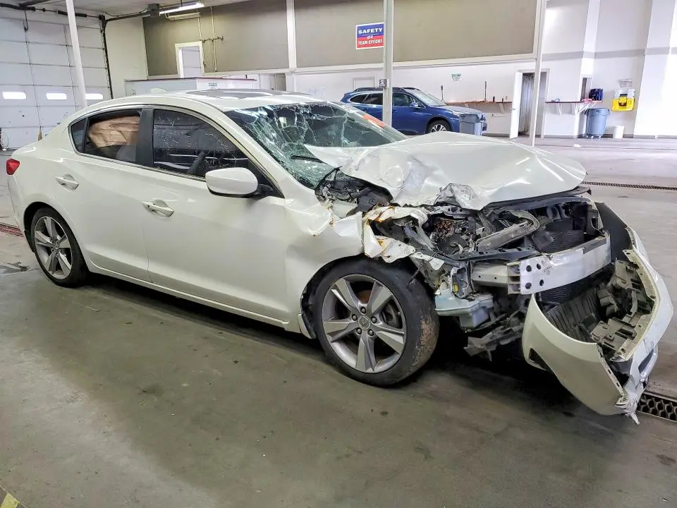 2013 ACURA ILX 20 PREMIUM  