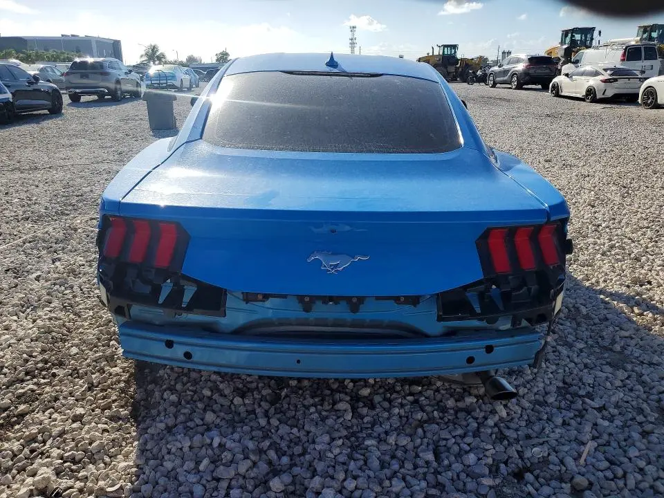 2025 FORD MUSTANG   