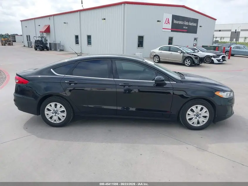 2019 FORD FUSION S