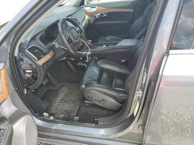 2018 VOLVO XC90 T6  