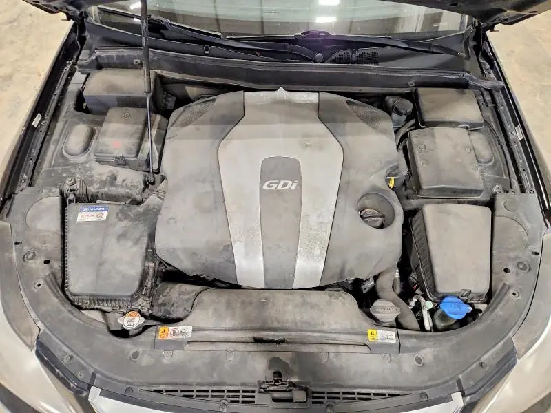 2013 HYUNDAI GENESIS 3.8L  