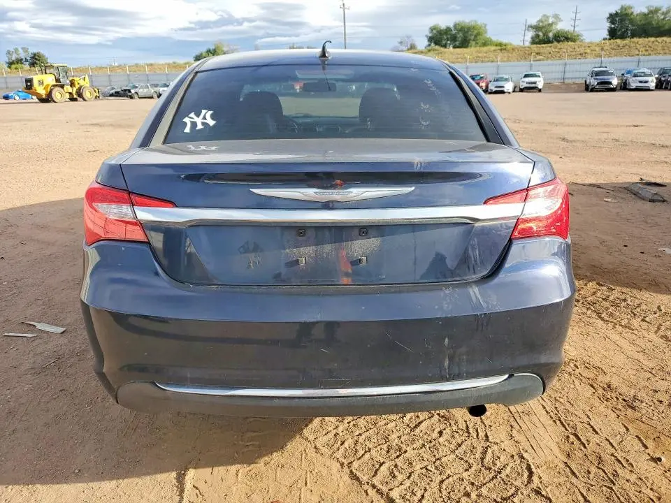 2011 CHRYSLER 200 LIMITED  