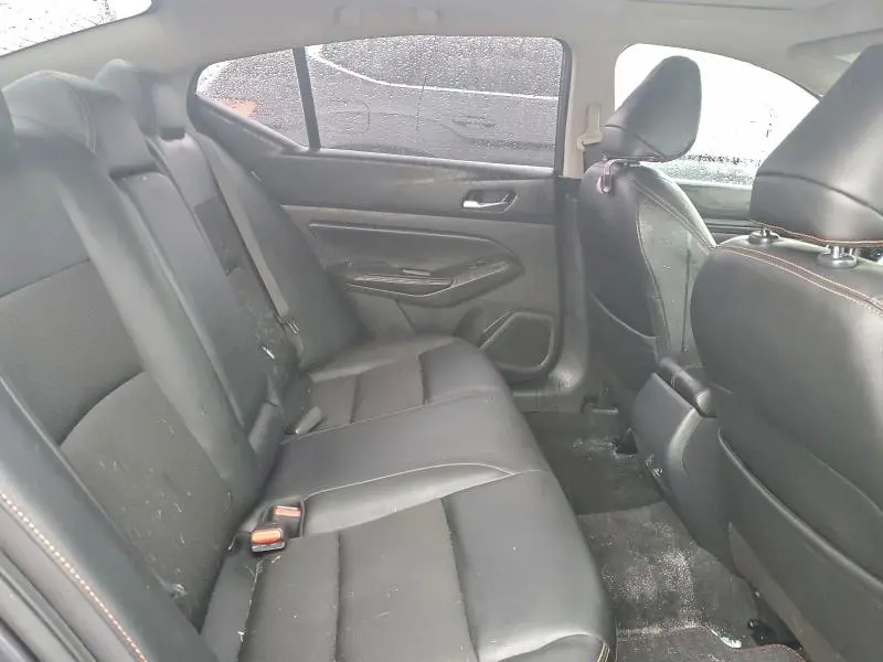 2021 NISSAN ALTIMA SR  