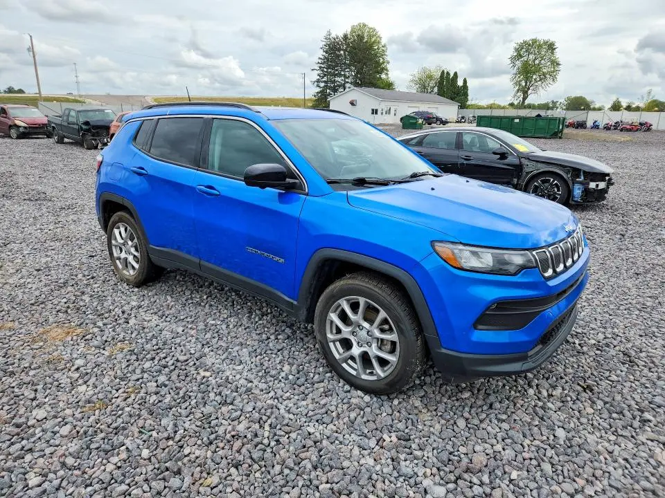 2022 JEEP COMPASS LATITUDE LUX  