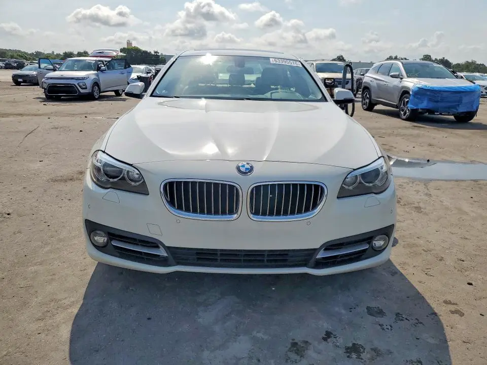 2016 BMW 528 I  