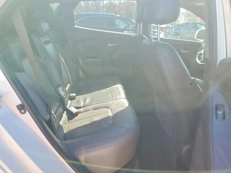 2012 HYUNDAI TUCSON LIMITED  