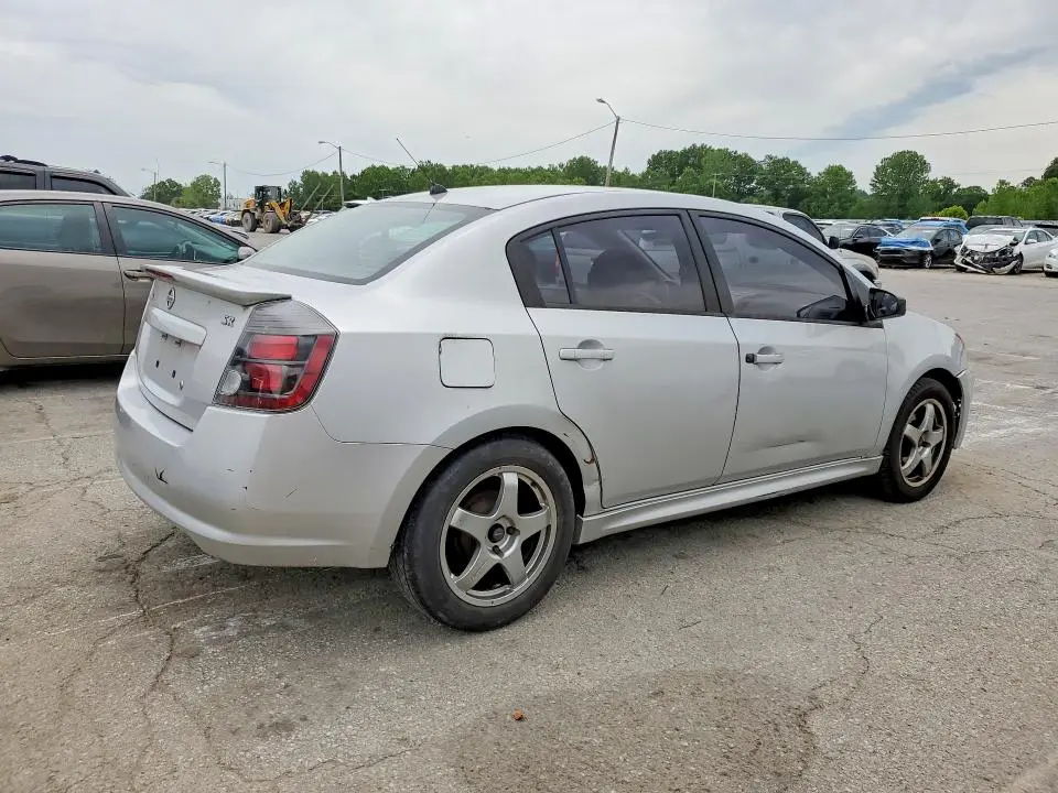 2011 NISSAN SENTRA 2.0  