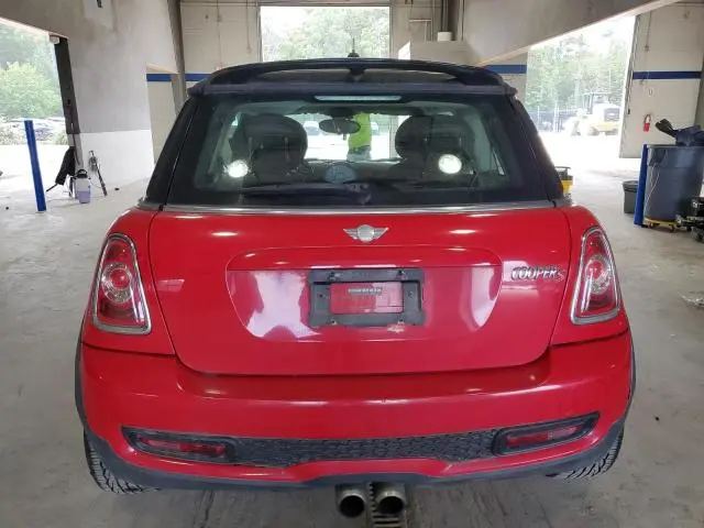 2013 MINI COOPER S