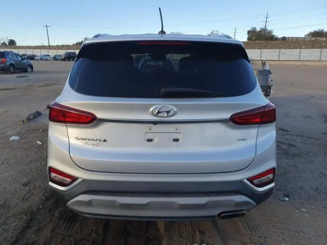 2019 HYUNDAI SANTA FE SE  
