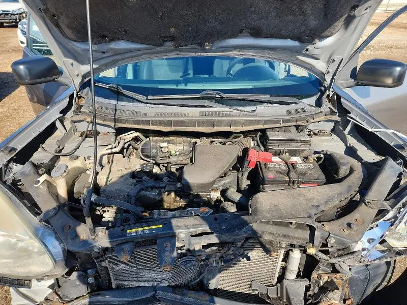 2011 NISSAN ROGUE S  