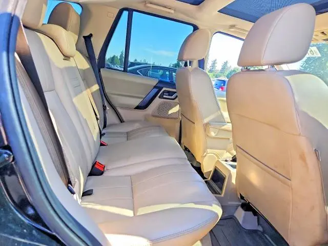 2012 LAND ROVER LR2 HSE  