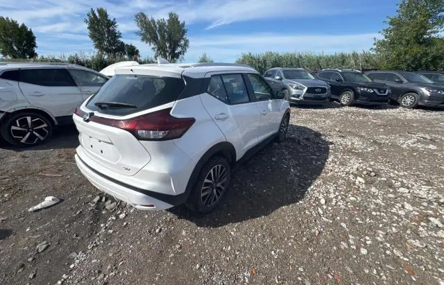 2021 NISSAN KICKS SV  