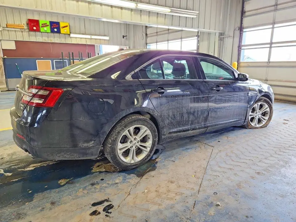 2016 FORD TAURUS SEL  