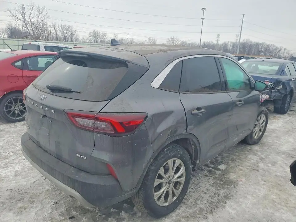 2024 FORD ESCAPE ACTIVE  