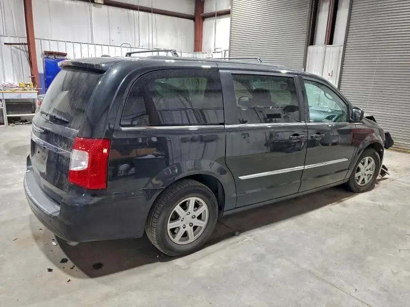 2013 CHRYSLER TOWN & COUNTRY TOURING  