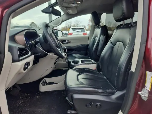 2020 CHRYSLER VOYAGER LXI  