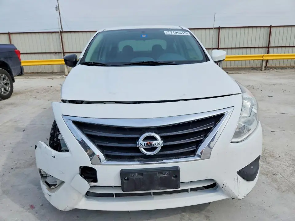 2018 NISSAN VERSA S  