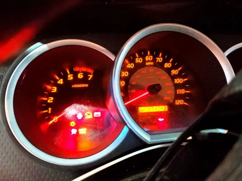 2010 TOYOTA TACOMA BASE  