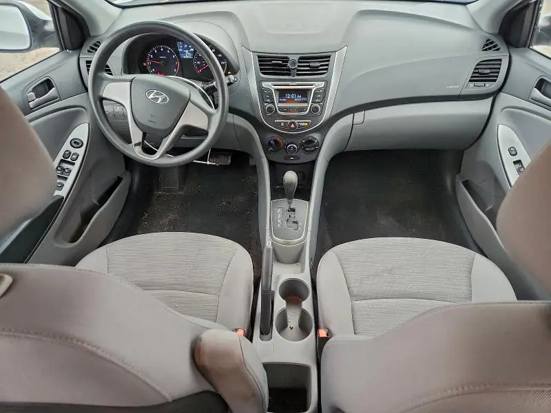 2015 HYUNDAI ACCENT GLS  