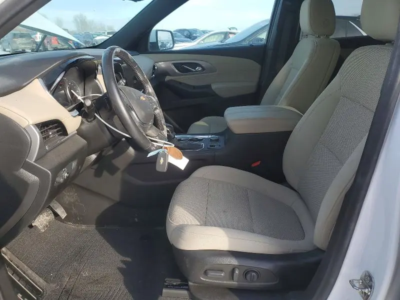 2022 CHEVROLET TRAVERSE LT  