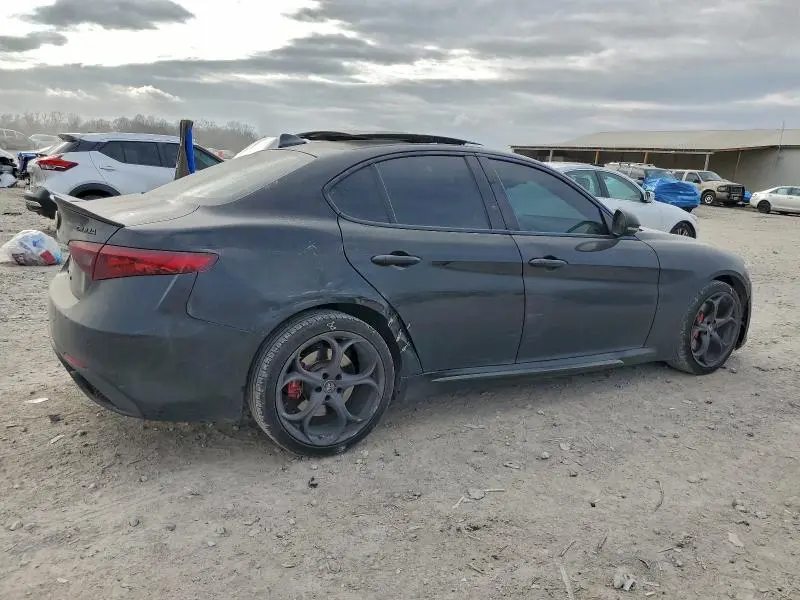 2019 ALFA ROMEO GIULIA TI  
