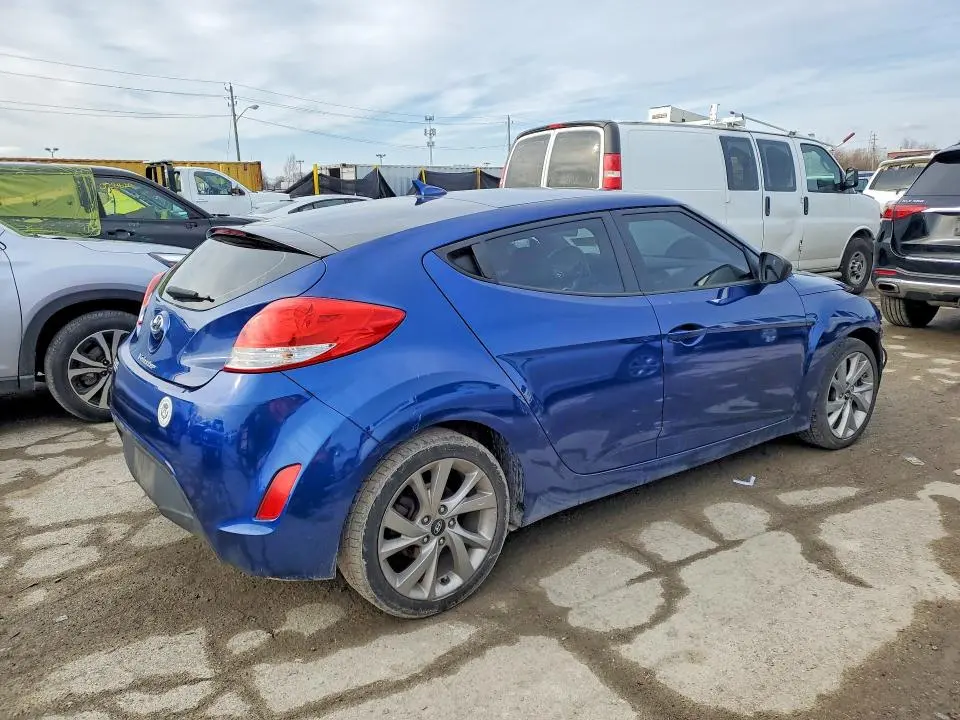 2017 HYUNDAI VELOSTER BASE  