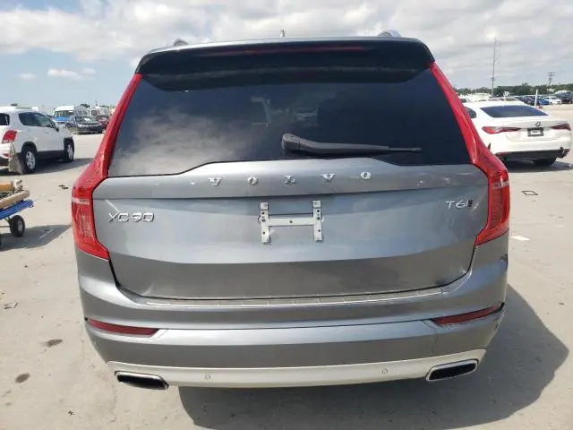 2017 VOLVO XC90 T6  