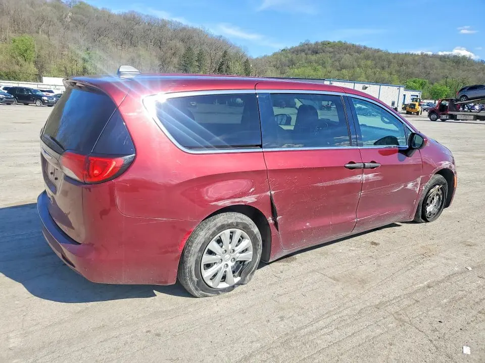 2020 CHRYSLER VOYAGER L  