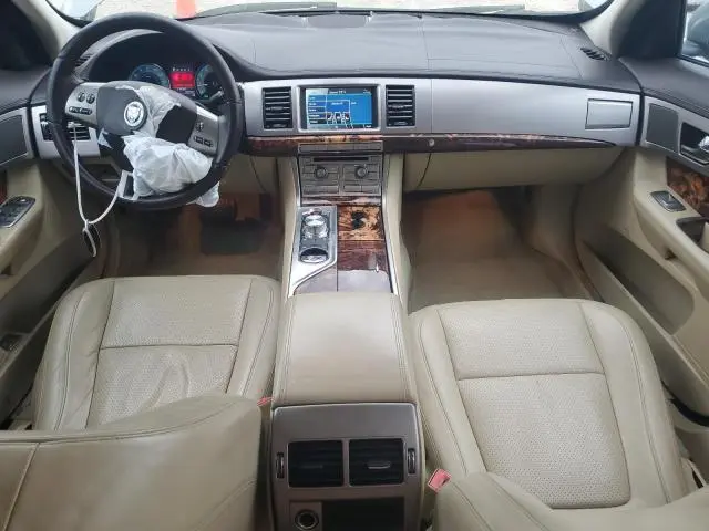 2011 JAGUAR XF PREMIUM