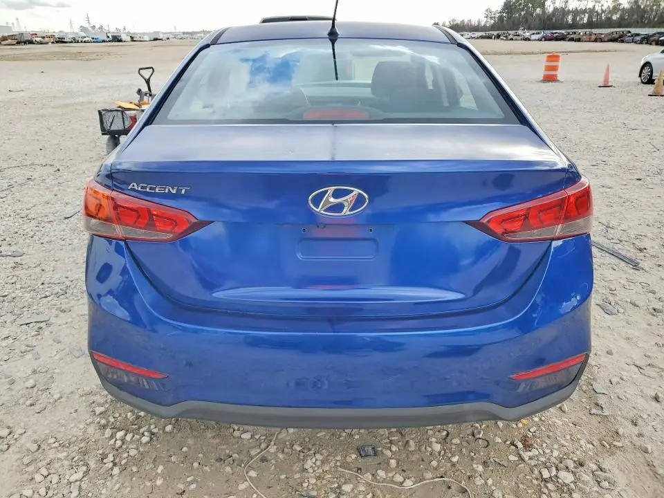 2019 HYUNDAI ACCENT SE  