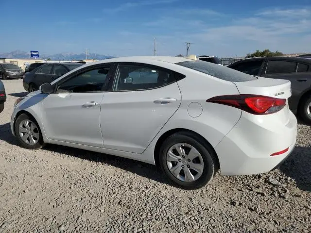 2016 HYUNDAI ELANTRA SE  