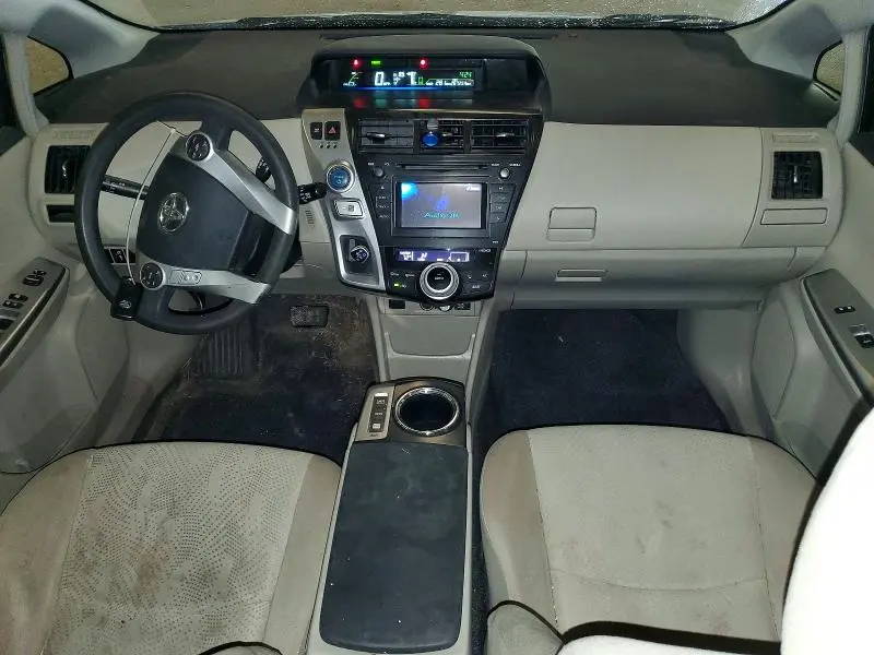 2013 TOYOTA PRIUS V TWO  