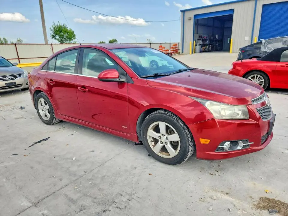 2013 CHEVROLET CRUZE LT  