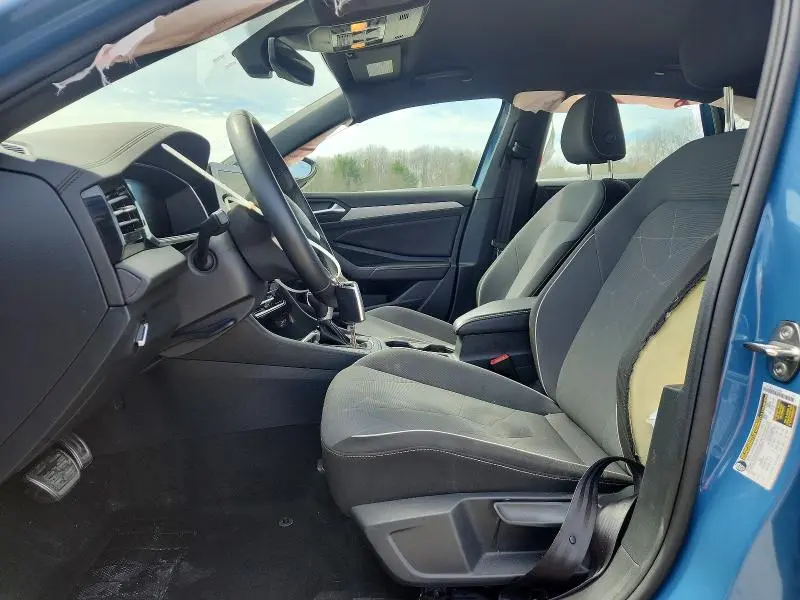 2025 VOLKSWAGEN JETTA SPORT  