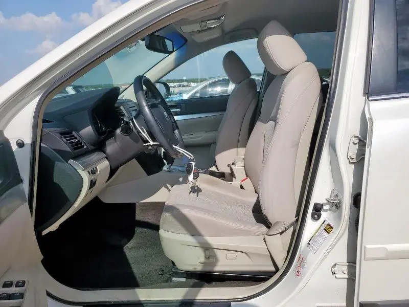 2014 SUBARU OUTBACK 2.5I PREMIUM  