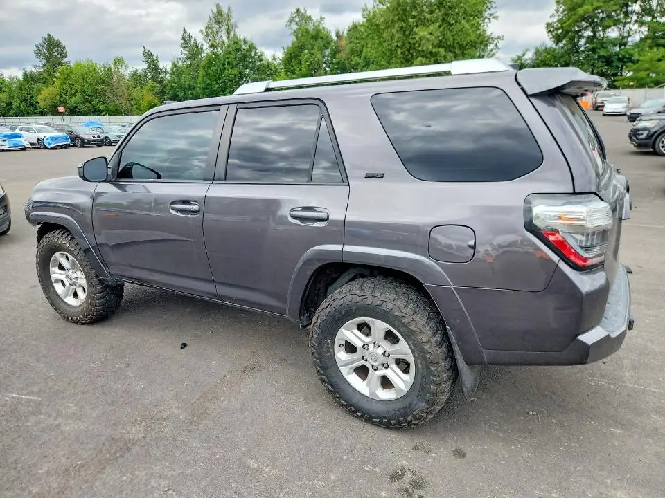 2016 TOYOTA 4RUNNER SR5  