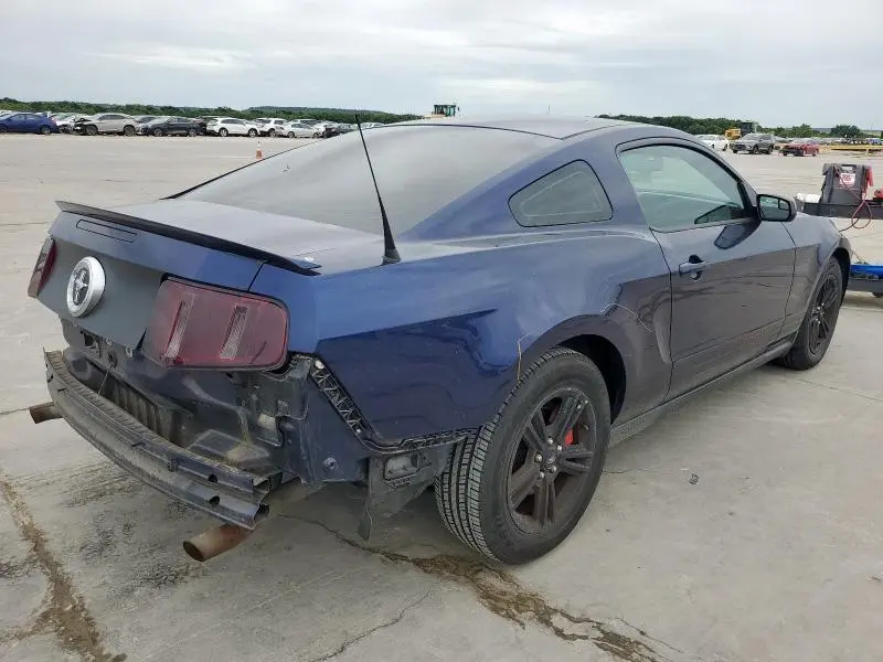 2011 FORD MUSTANG   