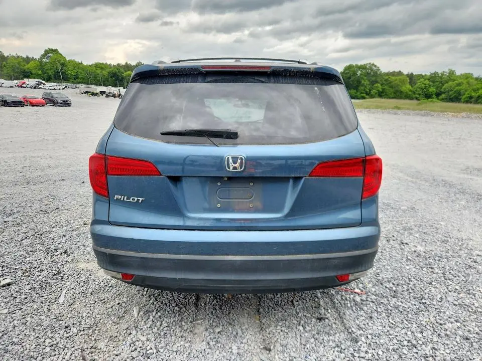 2018 HONDA PILOT EX  