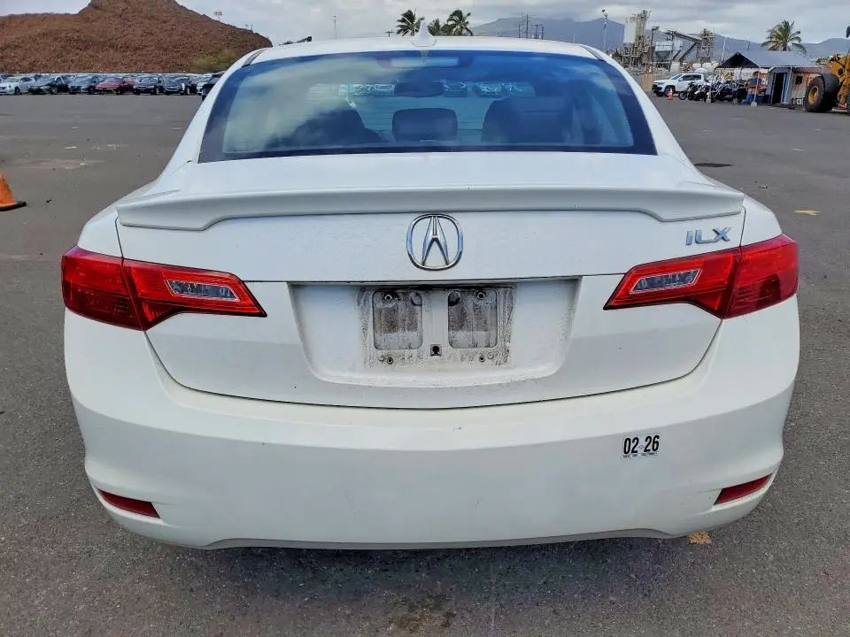 2013 ACURA ILX 20 TECH  
